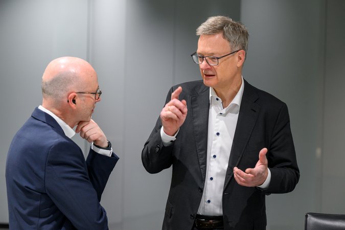 Öffnet eine Lightbox: Dr. Thomas Klodt und Dr. Thomas Meißner Dr. Thomas Klodt und Dr. Thomas Meißner