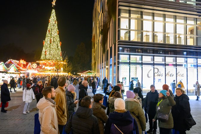 Öffnet eine Lightbox: Weihnachtsmarkt in Düsseldorf 