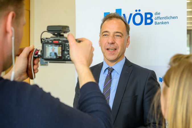 Öffnet eine Lightbox: Joachim Schallmayer, VÖB-Aktienexperte der DekaBank Joachim Schallmayer, VÖB-Aktienexperte der DekaBank