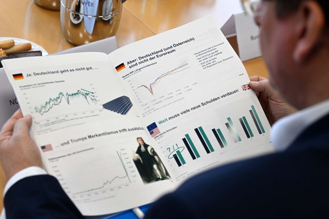 Öffnet eine Lightbox: 